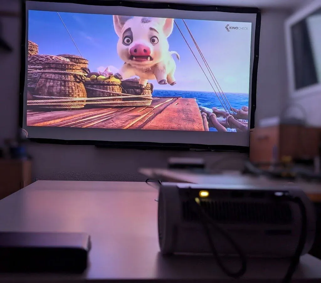 JMGO PicoPlay beamer mini 1080p